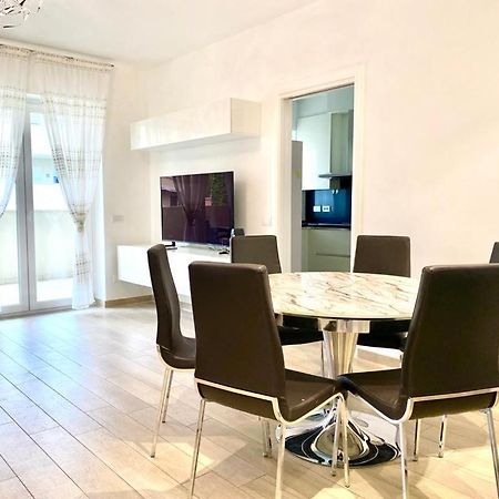 Mpm - Belinzaghi 5 6 Pax Apartment Milano Exterior foto