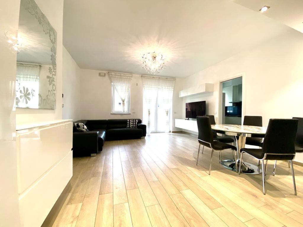Mpm - Belinzaghi 5 6 Pax Apartment Milano Exterior foto